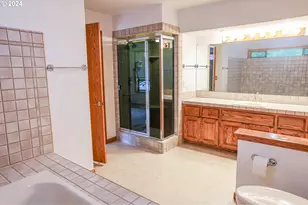 1081 Umpqua College Rd, Roseburg, OR 97470 - Photo 22