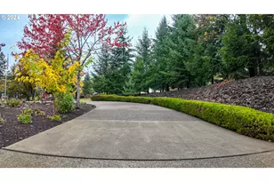 1081 Umpqua College Rd, Roseburg, OR 97470 - Photo 6