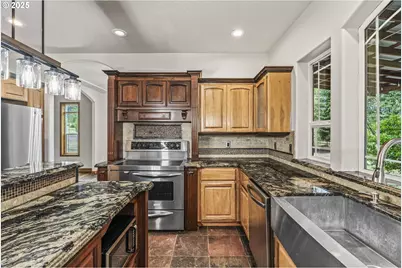 144 Owl Creek Rd, Kelso, WA 98626 - Photo 12