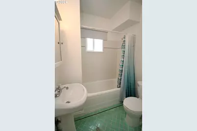 1805 NE 8th Ave, Portland, OR 97212 - Photo 22