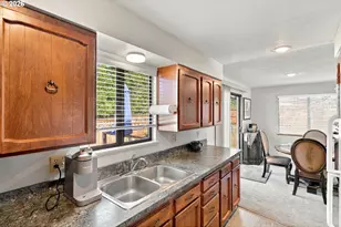 1005 Maple St, Myrtle Point, OR 97458 - Photo 14