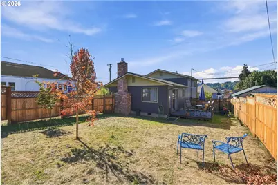 1005 Maple St, Myrtle Point, OR 97458 - Photo 36