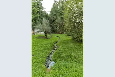 51298 Myrtle Creek Rd, Myrtle Point, OR 97458 - Photo 18