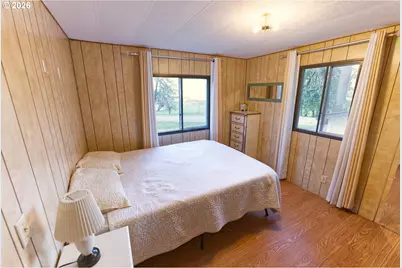 51298 Myrtle Creek Rd, Myrtle Point, OR 97458 - Photo 12