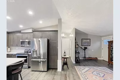 223 Horseshoe Bend, Kelso, WA 98626 - Photo 8