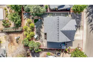 5792 NE Voyage Ave, Lincoln City, OR 97367 - Photo 34