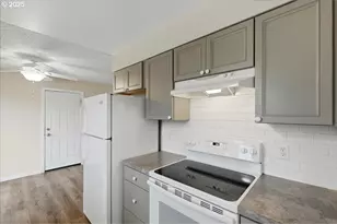 15607 SE 1st St, Vancouver, WA 98684 - Photo 10