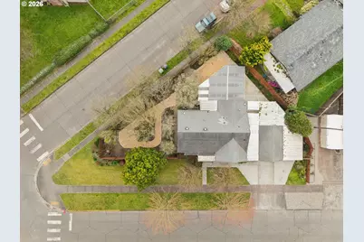 2609 Hemlock St, Longview, WA 98632 - Photo 2