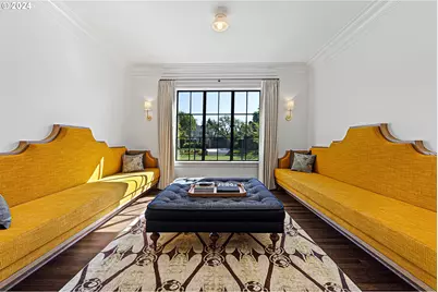 4311 SW Greenleaf Dr, Portland, OR 97221 - Photo 28