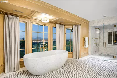 4311 SW Greenleaf Dr, Portland, OR 97221 - Photo 24