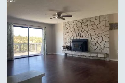 324 Edgewood Dr, Canyon City, OR 97820 - Photo 6