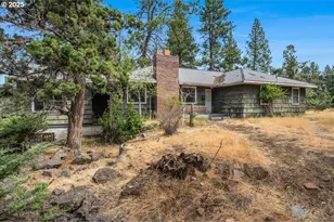 438 NE 9th St, Bend, OR 97701 - Photo 12