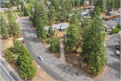 438 NE 9th St, Bend, OR 97701 - Photo 20