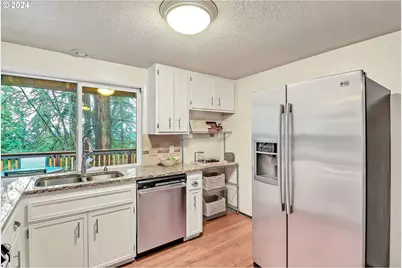 2755 Warren St, Eugene, OR 97405 - Photo 14