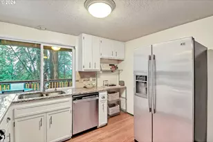 2755 Warren St, Eugene, OR 97405 - Photo 14