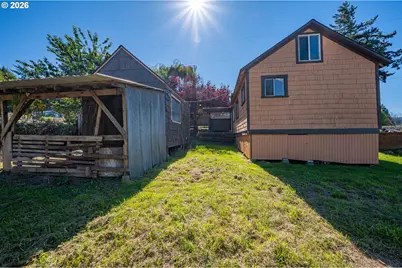 91445 Main Ln, Coquille, OR 97423 - Photo 2