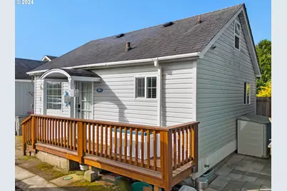 314 4th Ave, Seaside, OR 97138 - Photo 1