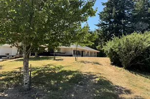 56188 Prosper Jct Rd, Bandon, OR 97411 - Photo 2