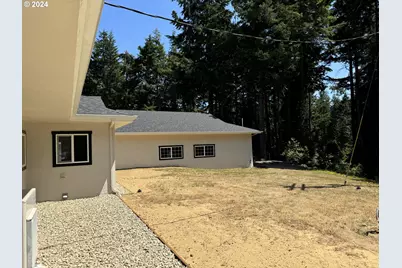 56188 Prosper Junction Rd, Bandon, OR 97411 - Photo 36