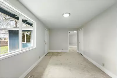 1079 SW 179th Ave, Beaverton, OR 97003 - Photo 14