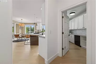 2140 Fircrest Dr, West Linn, OR 97068 - Photo 18