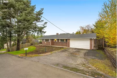 10200 SW 70th Ave, Portland, OR 97223 - Photo 2