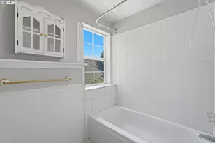 5204 NE 36th Ave, Portland, OR 97221 - Photo 24