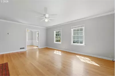 5204 NE 36th Ave, Portland, OR 97221 - Photo 4