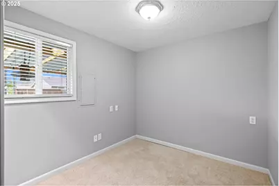 1538 Umpqua Rd, Woodburn, OR 97071 - Photo 18