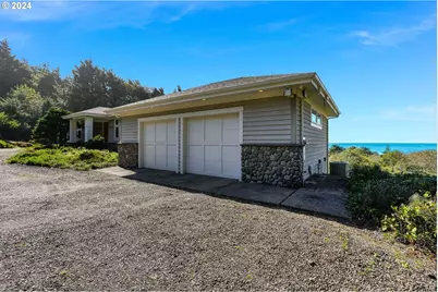 31911 Clatsop Ln, Cove Beach, OR 97102 - Photo 42