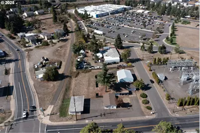 45 Thomas Ln, Cottage Grove, OR 97424 - Photo 10