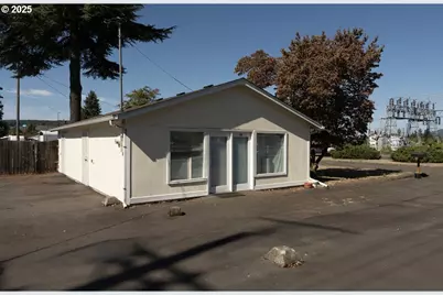 45 Thomas Ln, Cottage Grove, OR 97424 - Photo 8