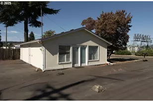 45 Thomas Ln, Cottage Grove, OR 97424 - Photo 8