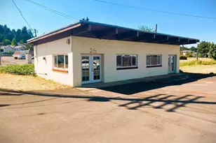 45 Thomas Ln, Cottage Grove, OR 97424 - Photo 4