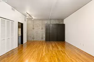 408 NW 12th Ave, Portland, OR 97209 - Photo 16