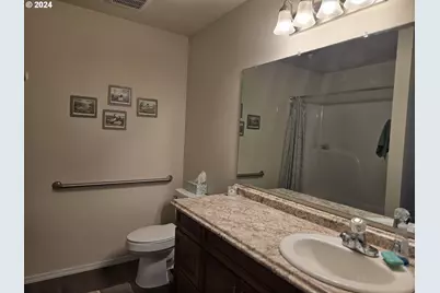 2262 Louis Creek Rd, Myrtle Creek, OR 97457 - Photo 6