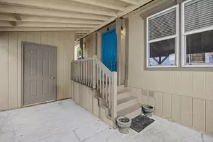 20140 NE Sandy Blvd, Fairview, OR 97024 - Photo 4