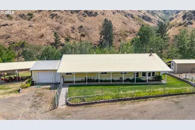 54312 Highway 86, Halfway, OR 97834 - Photo 12