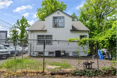 239 E 14th Ave, Eugene, OR 97401 - Photo 24