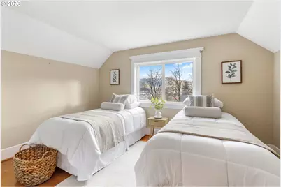 801 Cascade Ave, Hood River, OR 97031 - Photo 18