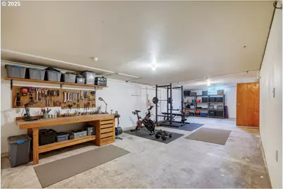 892 Sprague St, Eugene, OR 97403 - Photo 10