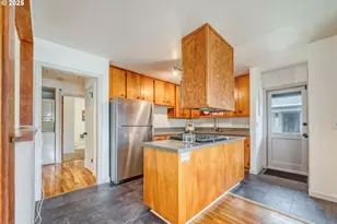 892 Sprague St, Eugene, OR 97403 - Photo 4