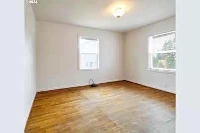 29474 S Highway 170, Canby, OR 97013 - Photo 16