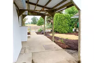 29474 S Hwy 170, Canby, OR 97013 - Photo 22