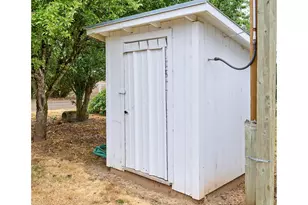 29474 S Hwy 170, Canby, OR 97013 - Photo 32