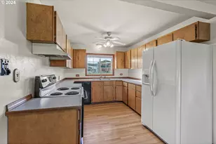 252 State Route 409, Cathlamet, WA 98612 - Photo 26