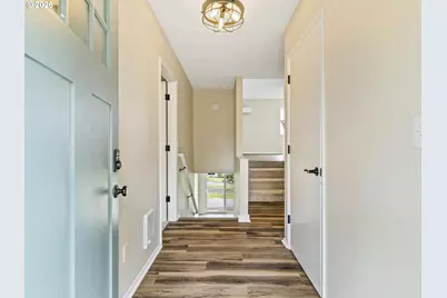 2615 E McLoughlin Blvd, Vancouver, WA 98661 - Photo 22