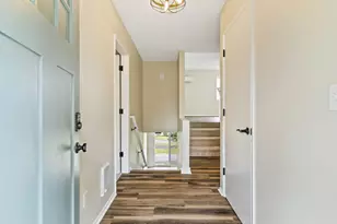 2615 E McLoughlin Blvd, Vancouver, WA 98661 - Photo 22