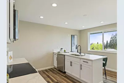 2615 E McLoughlin Blvd, Vancouver, WA 98661 - Photo 12