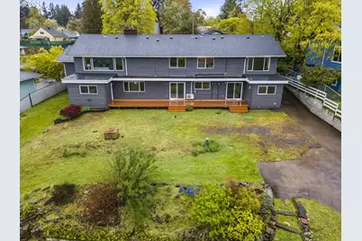 2615 E McLoughlin Blvd, Vancouver, WA 98661 - Photo 6